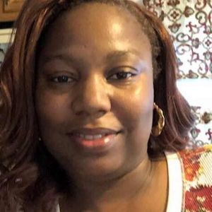 Meet your Posher, Carolyn